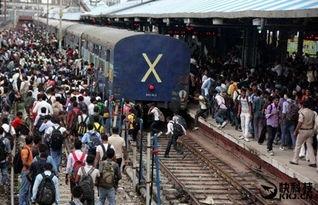 扒火车视频,揭秘铁路上的真实生活片段