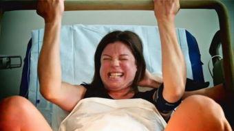 女人生宝宝的视频,女人分娩瞬间全程记录